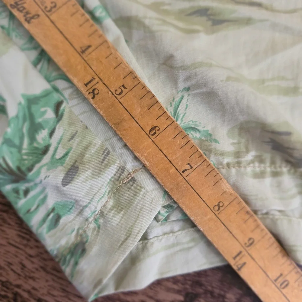 TOMMY BAHAMA Swim Trunks Mens XXL Green Tropical Palm Tree Sailboat Board Shorts